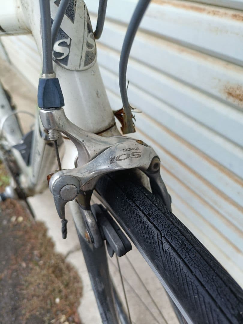 山王スポーツ　エミネンザEminenza ロードバイク　デダチャイU2 難あり