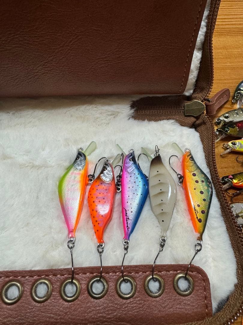 渓流ルアー　アルボル　カスケット　レイチューン等