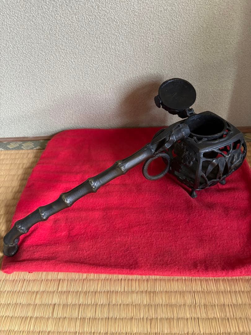 鉄製装飾的な墨入れ器具 日本製