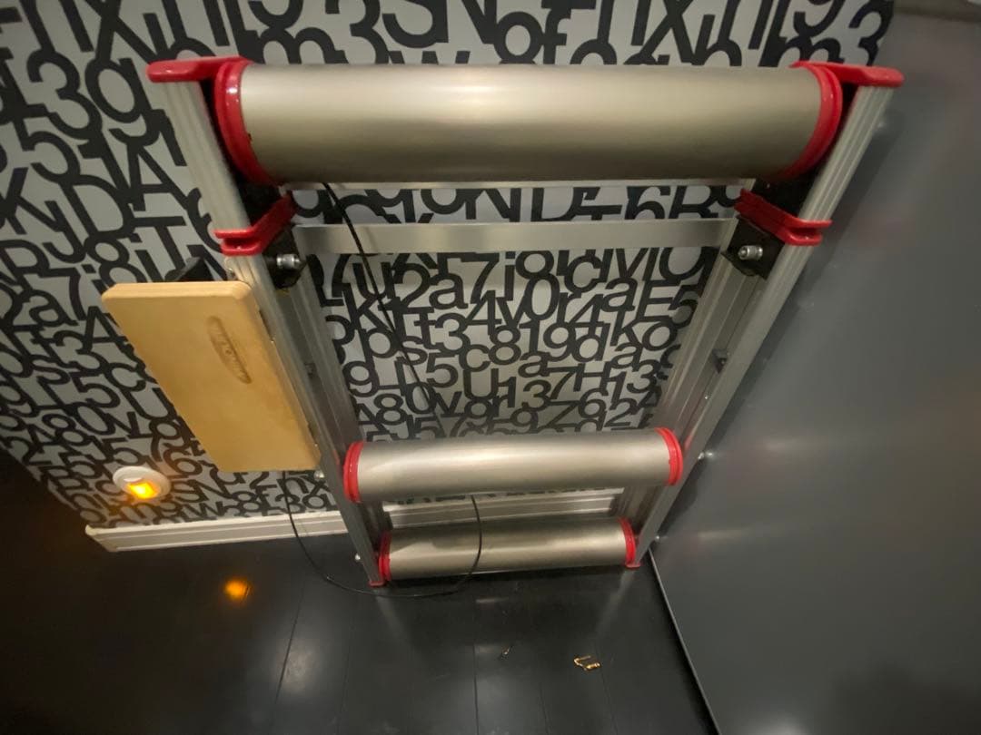 3本ローラー　ミノウラ R７００