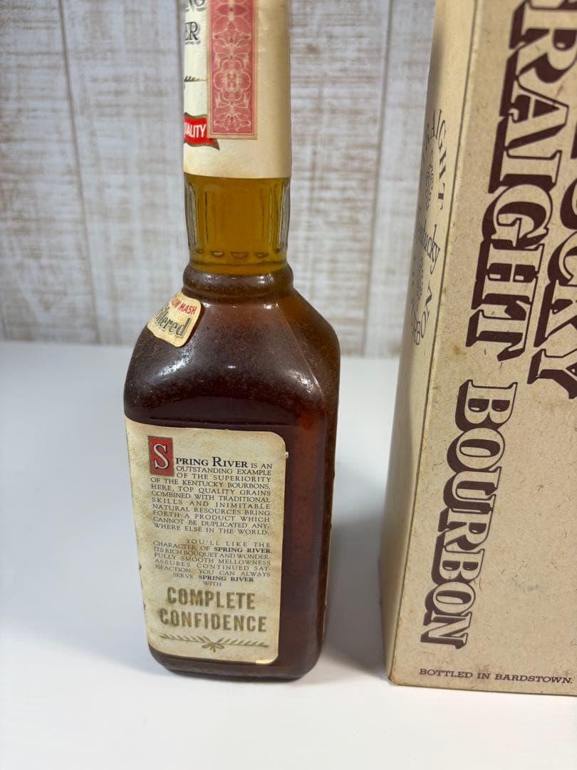 SPRING  ストレートバーボンウイスキー