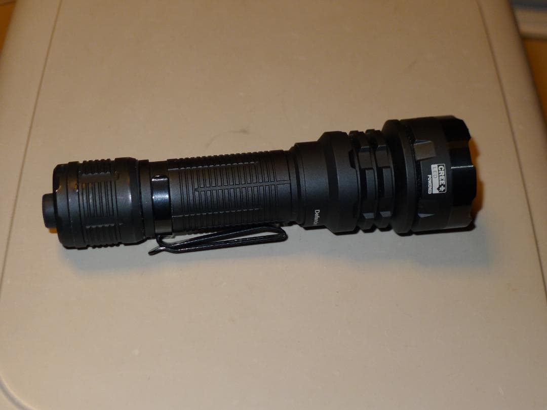 ACEBEAM DEFENDER P17 　XHP70.3 HI搭載