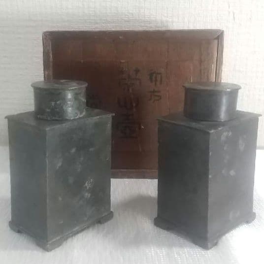 ま*ん様 【唐物 古錫 角型 茶心壺 壱双 點銅 尚古堂】中国古玩 茶壺 茶道具