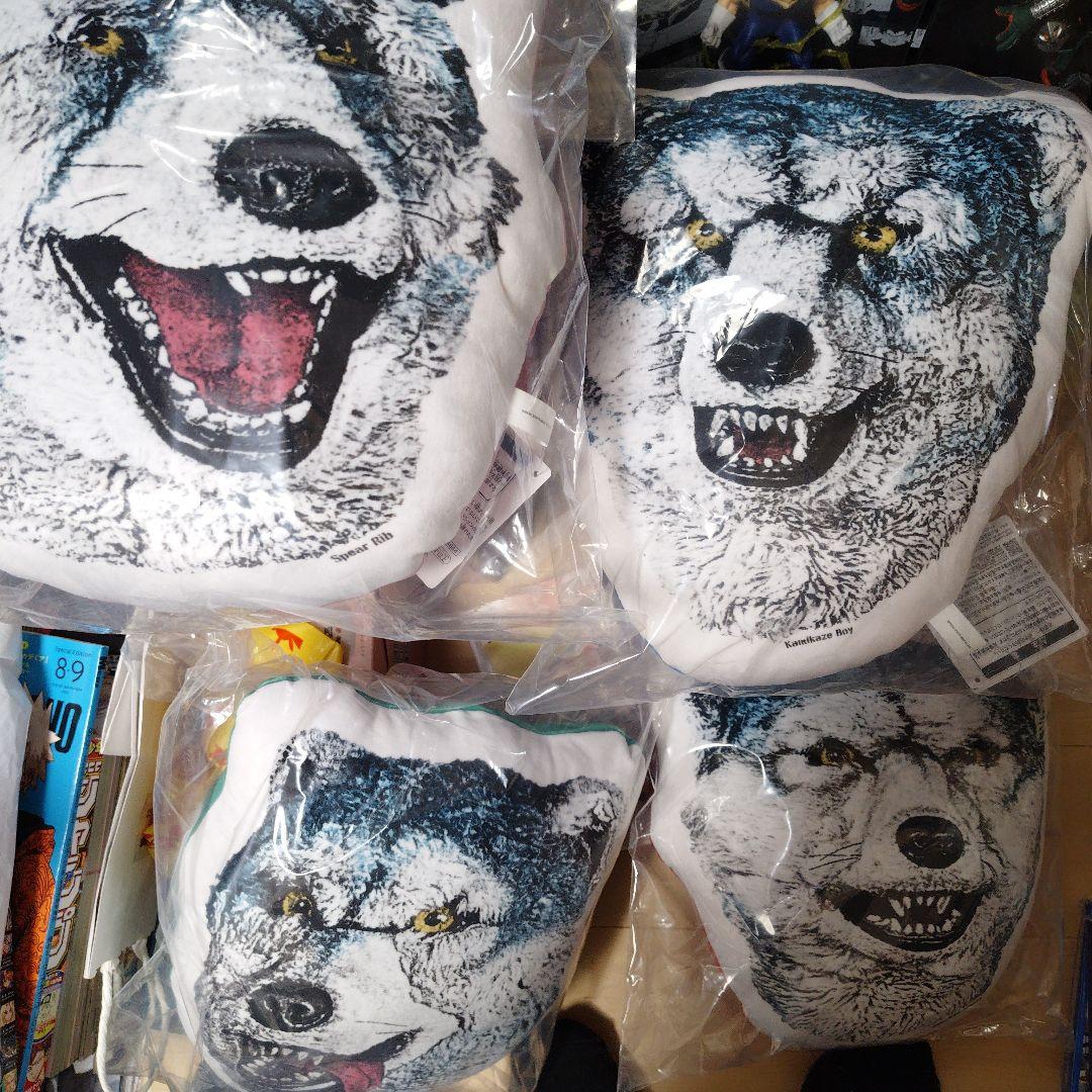 一番くじ　man with a mission D E F G クッション