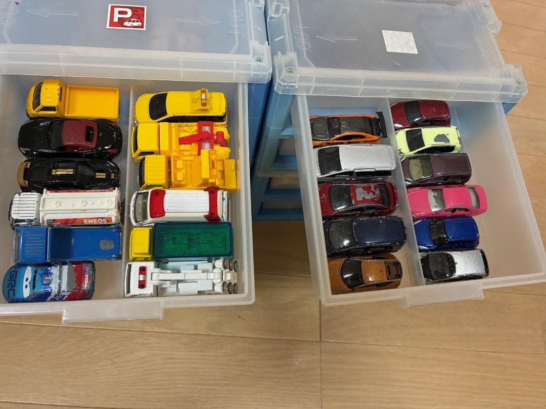 トミカ / 約100台 / まとめ売り / パーキングケース24付