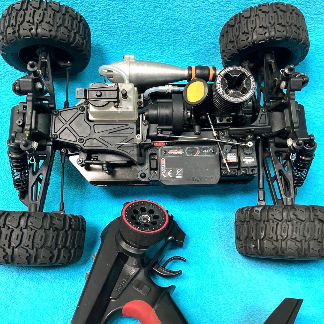 Kyosho 中古　ニトロトラッカー レディセット