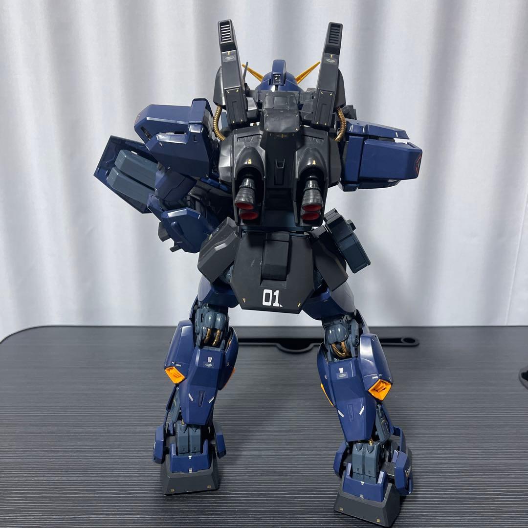 PG 1/60 RX−178 ガンダムMk -2(ティターンズカラー)組み立て済