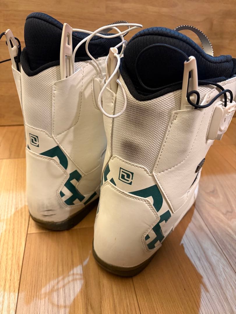 DEELUXE TEAM ID LTD ホワイト 22-23モデル