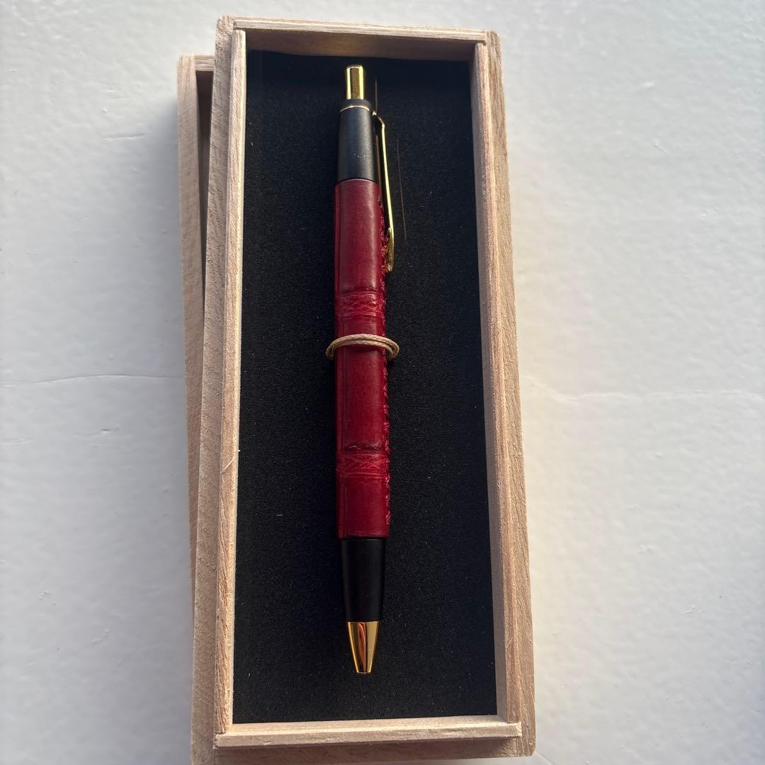 最安値　schicksal シックザール　革軸ペン　クリムゾンレッド　MP