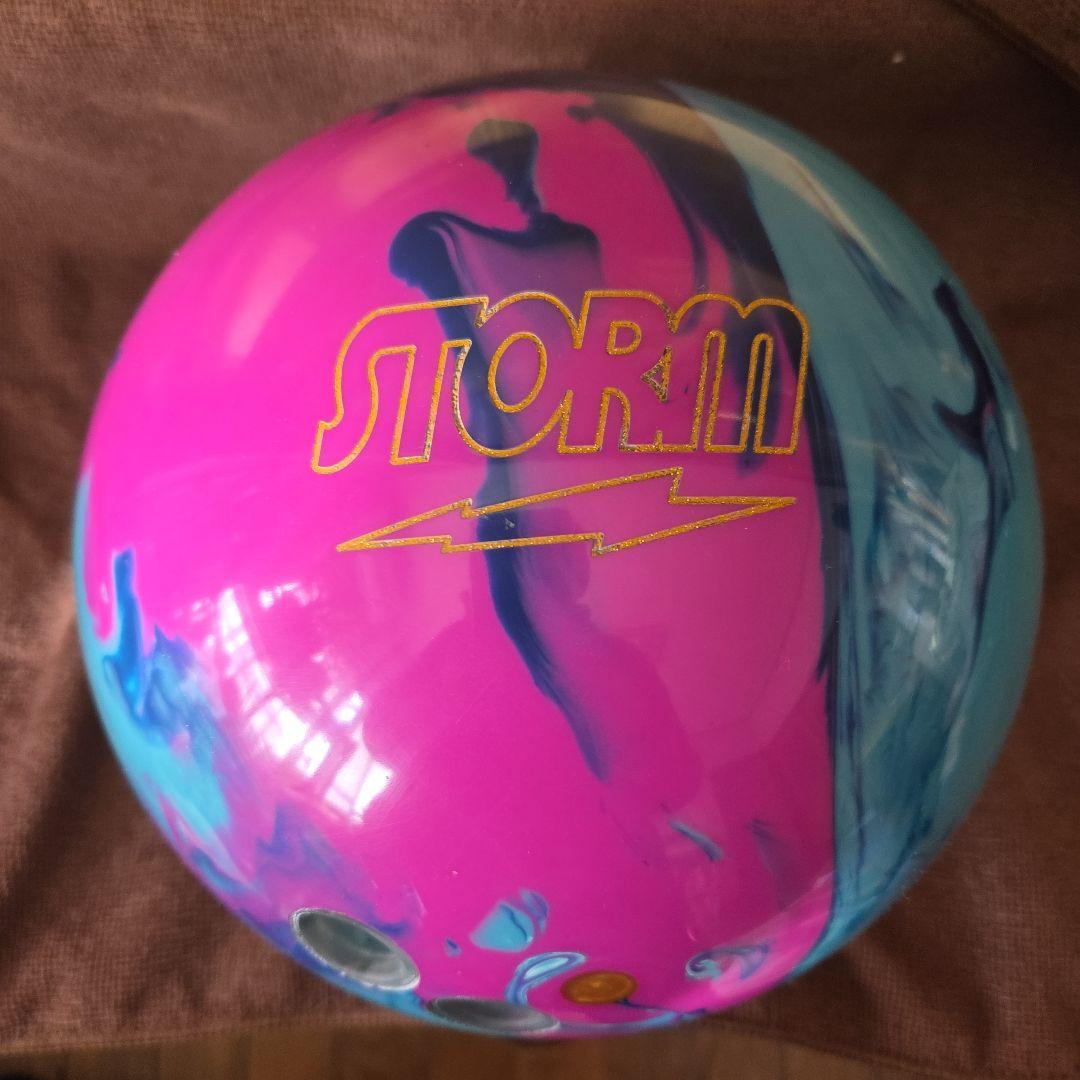 ボウリングボール フィジックス　ツアー