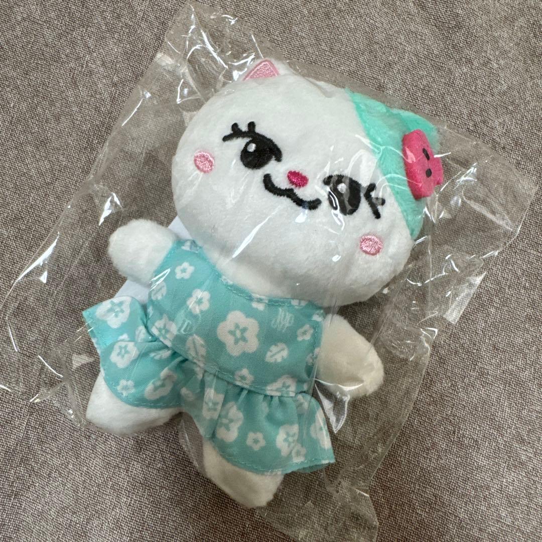 NiziU NIZOO ルキャ　バッグチャーム＆マスコットキーホルダー