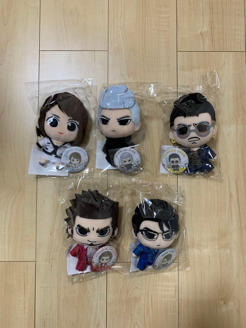 『龍が如く』ぬいぐるみ＆缶バッジセット 全17体セット