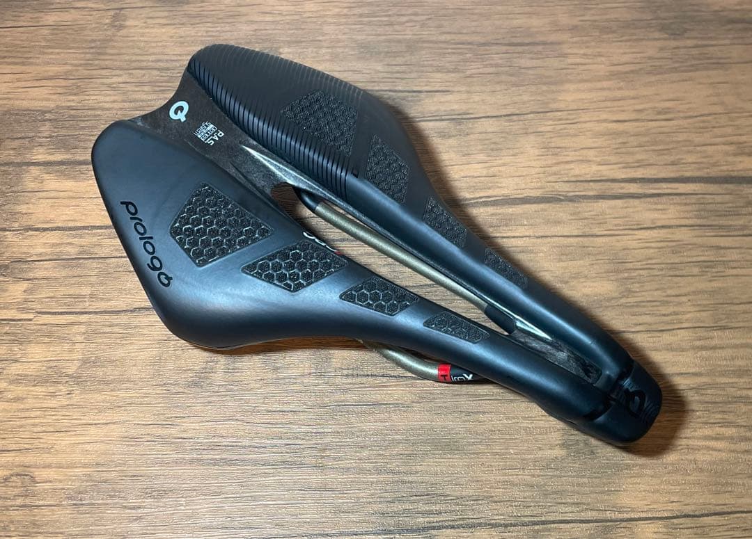 プロロゴ(Prologo) CP-C ブラックサドル