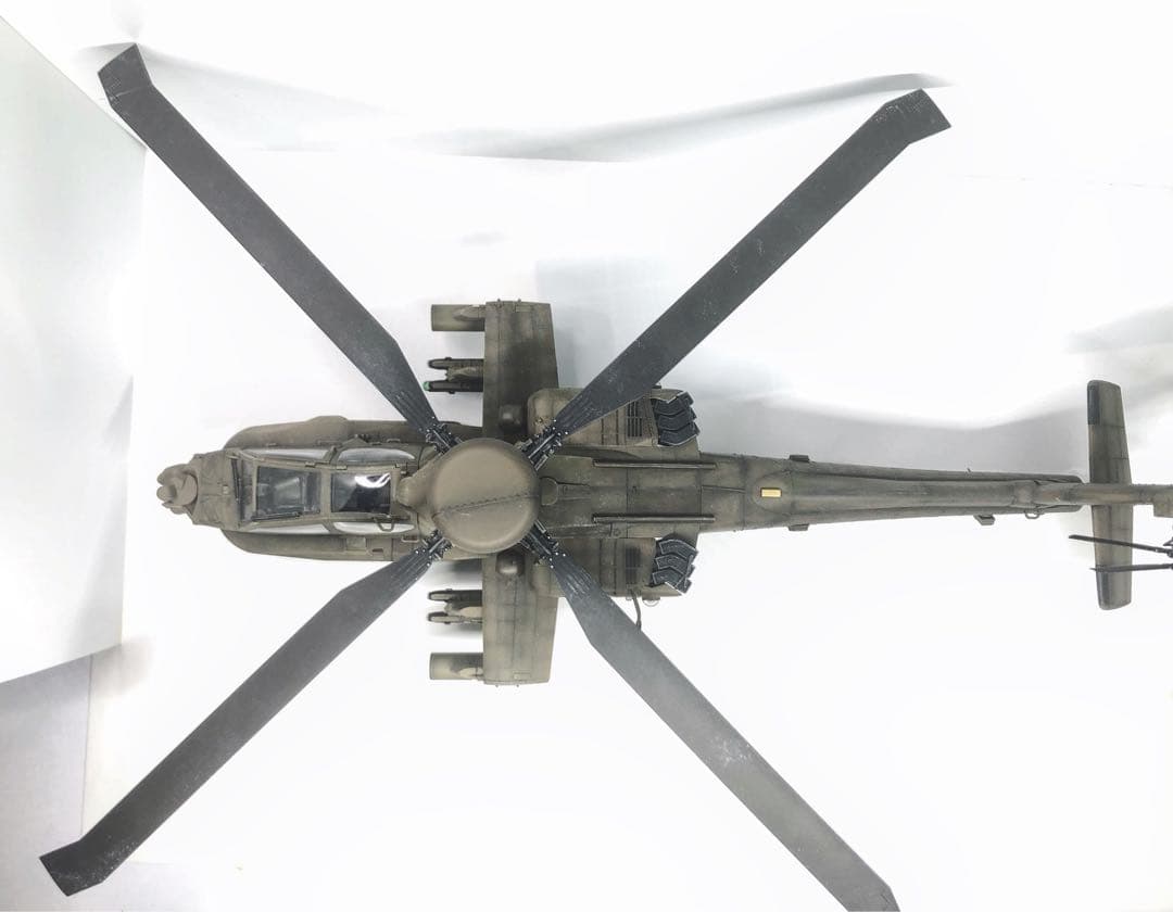 海賊プラモデル屋完成品】長谷川 1/48 AH-64Dアパッチ 完成品