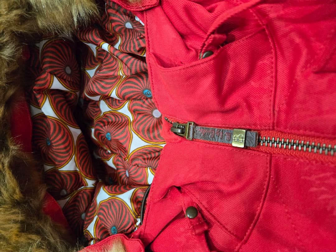 新品未使用 BURTONスキーウェア　レディースSサイズ