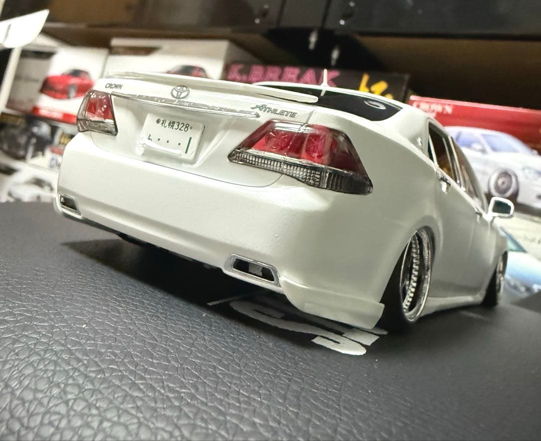 アオシマ GRS204クラウン アスリート 後期型