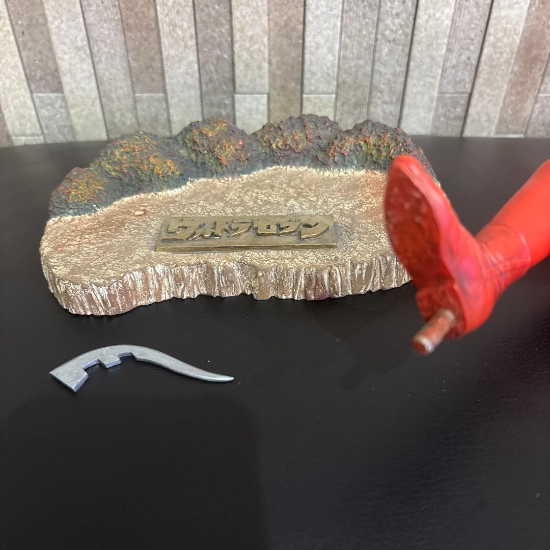 ウルトラセブン　30㎝スタチュー　エクスプラス