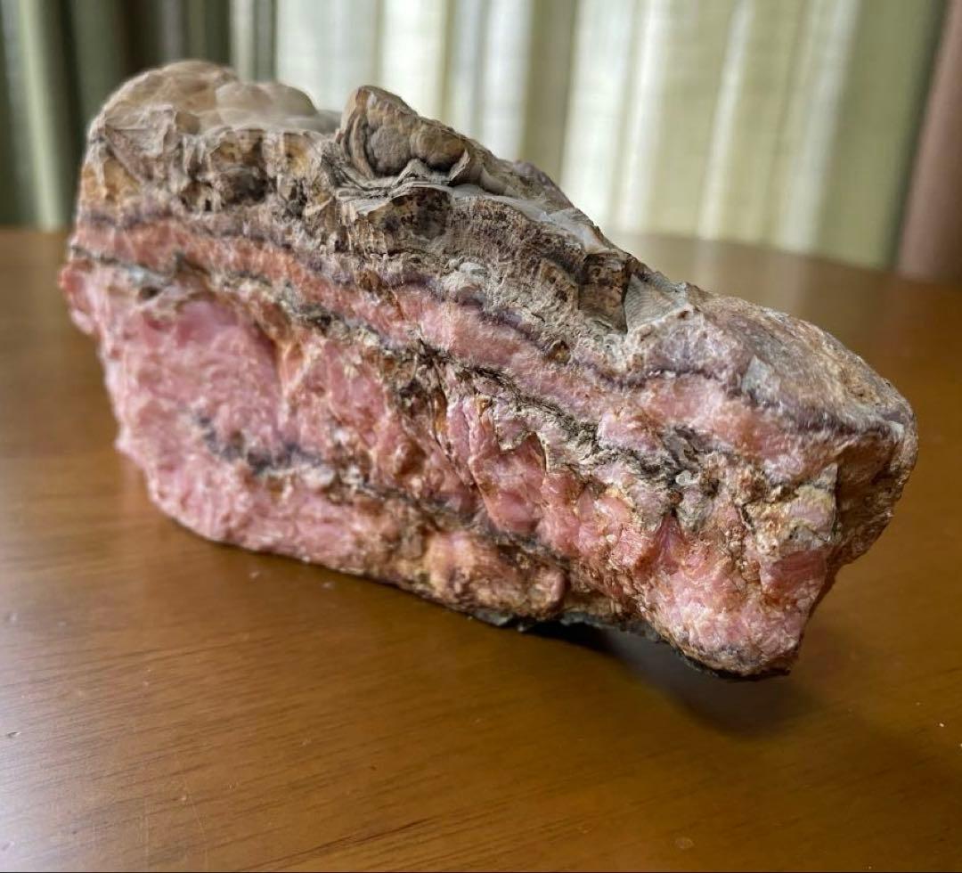 【北海道・稲倉石鉱山産】ロードクロサイト 菱マンガン鉱 885g