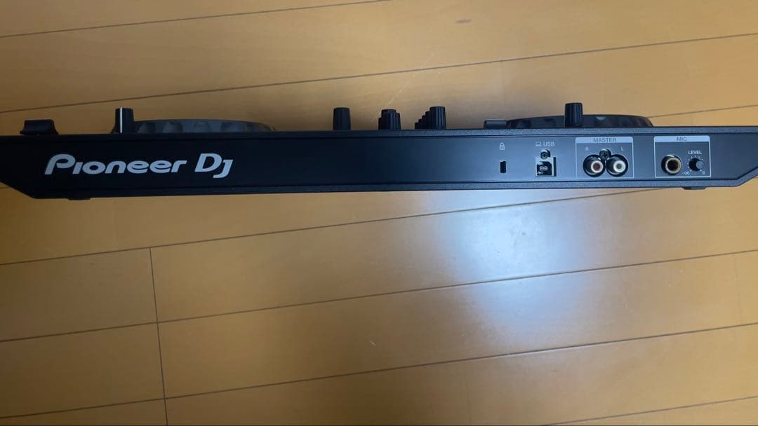 Pioneer DJコントローラー　DDJ-RB