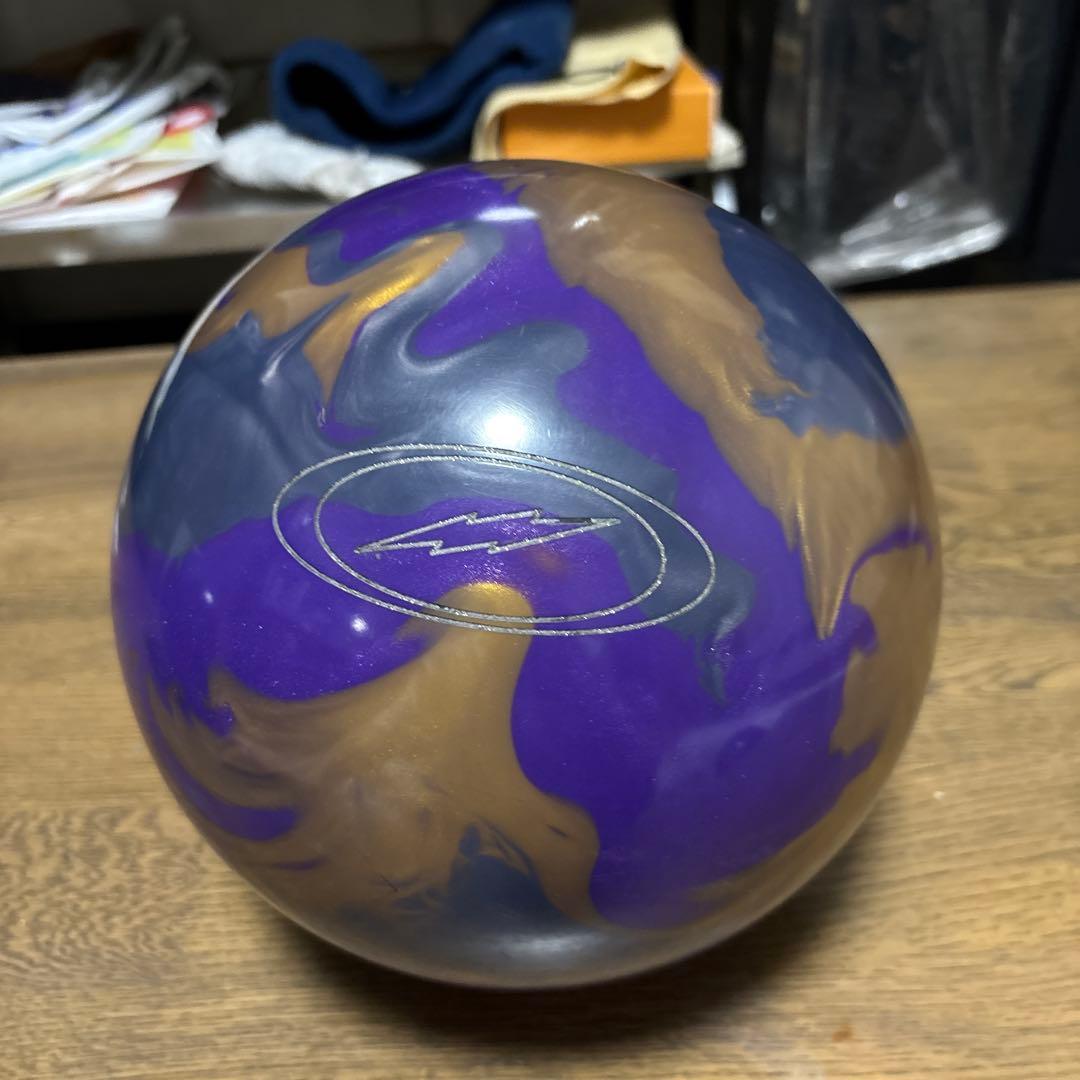 STORM PHYSIX ERAボウリングボール 14ポンド