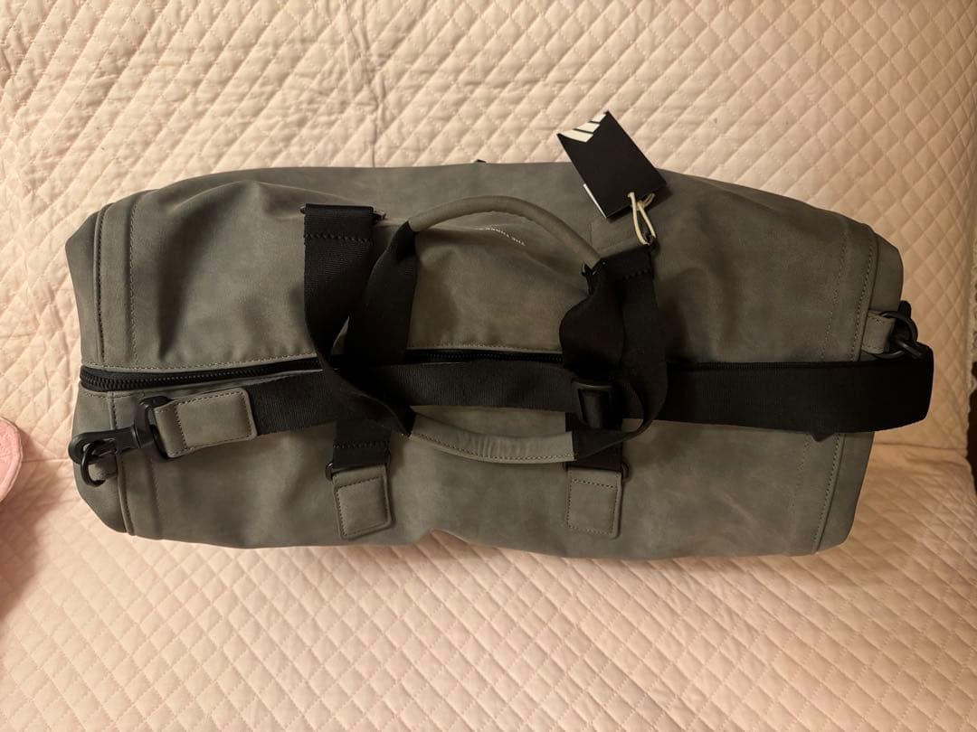 adidasボストンバッグ❣️