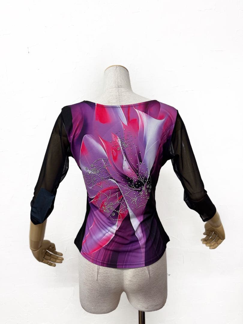 【上級ラインストーン】新品　社交ダンス　黒　ピンクプリントカットソーr300