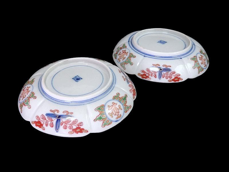 大聖寺伊万里　金襴手　菊に柘榴　松竹梅の図　輪花４寸皿２枚　E638AS-DCh