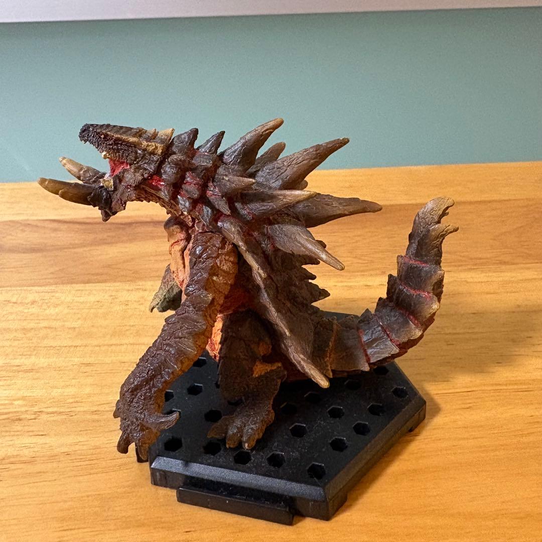 モンスターハンター　フィギュア　9体セット