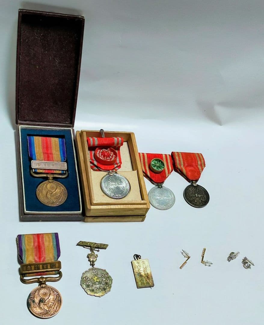 支那事変　従軍記章　他