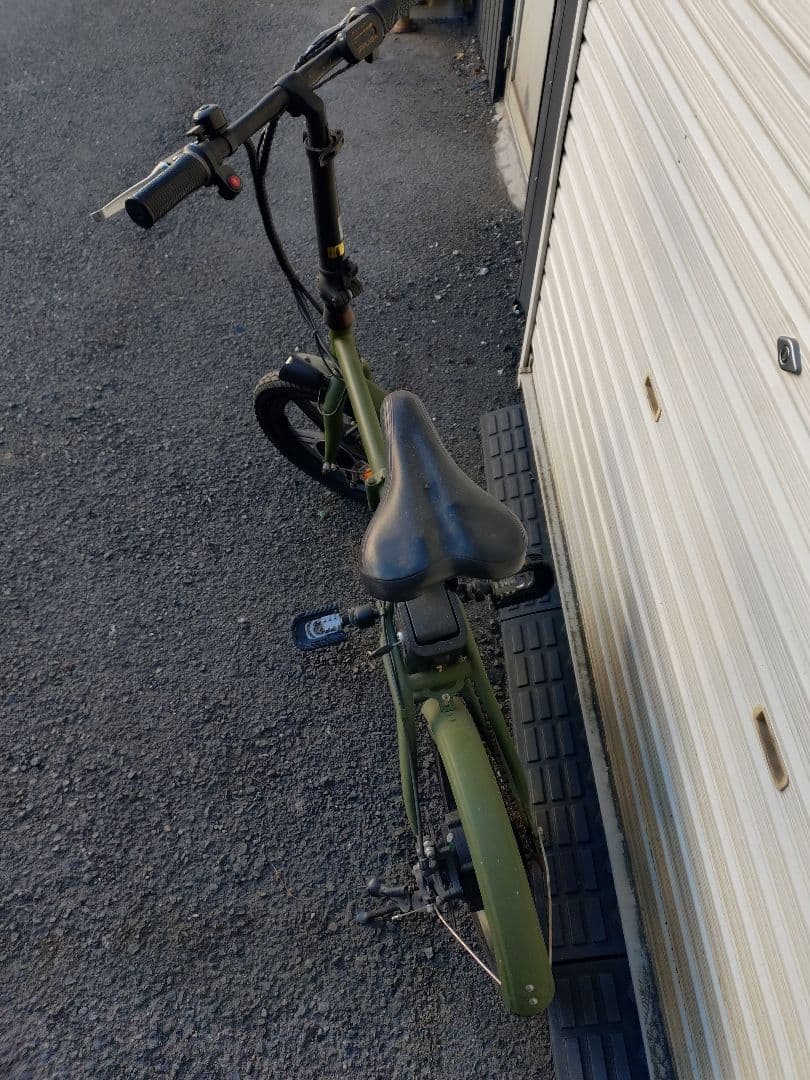オリーブグリーン 電動アシスト　自転車　引き取り限定　路上禁止　大阪南部