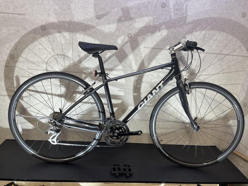 GIANT ESCAPE R3 クロスバイク sizeXS グレーカラー