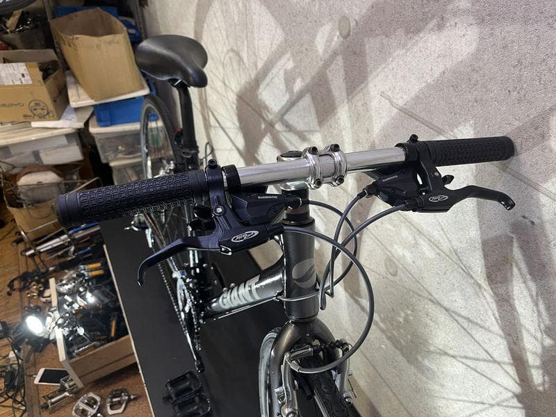 GIANT ESCAPE R3 クロスバイク sizeXS グレーカラー