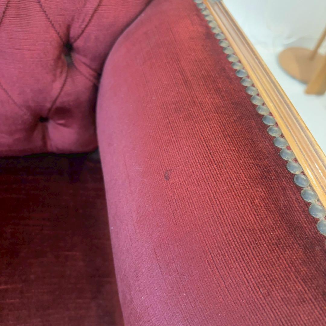 ビクトリアンスタイル ワインレッド　猫足ソファー　アンティーク　引き出し付き