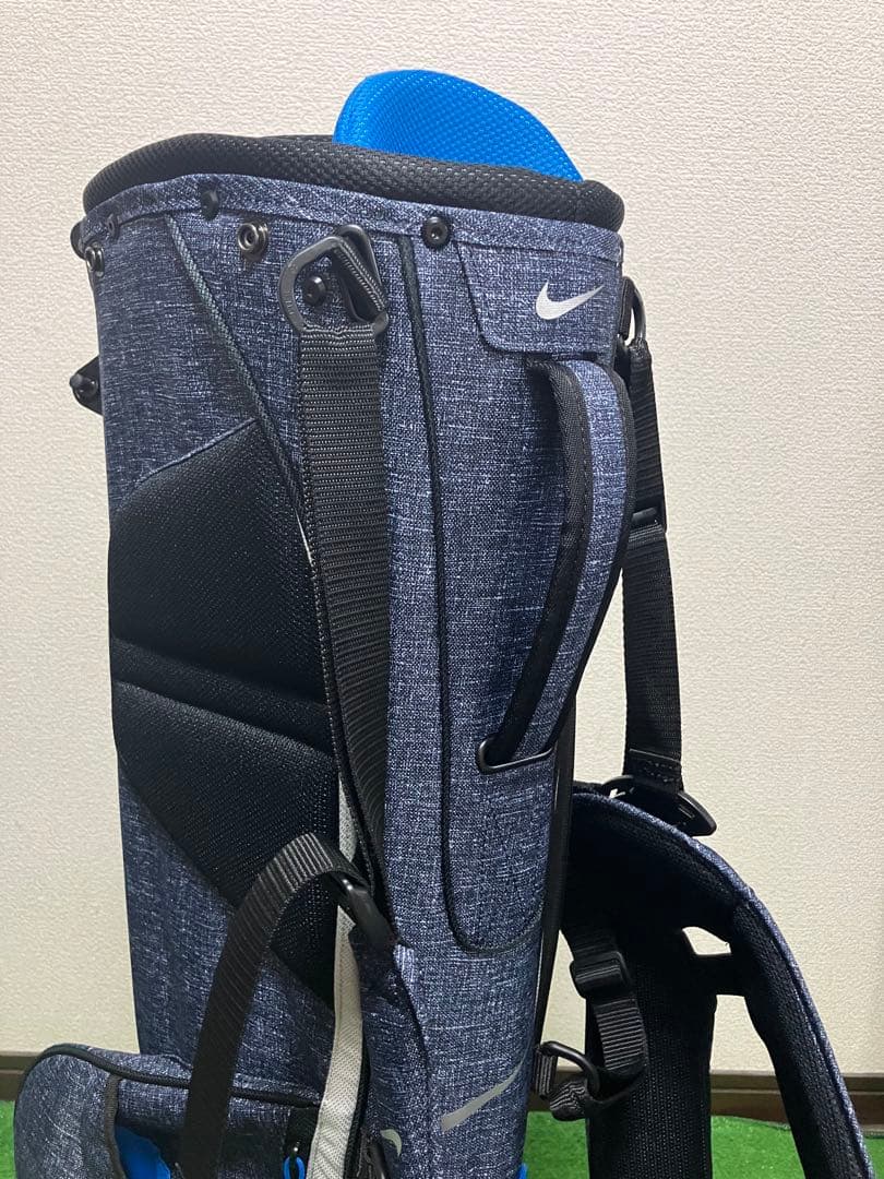 ナイキ スタンド式キャディバッグ　美品＆軽量