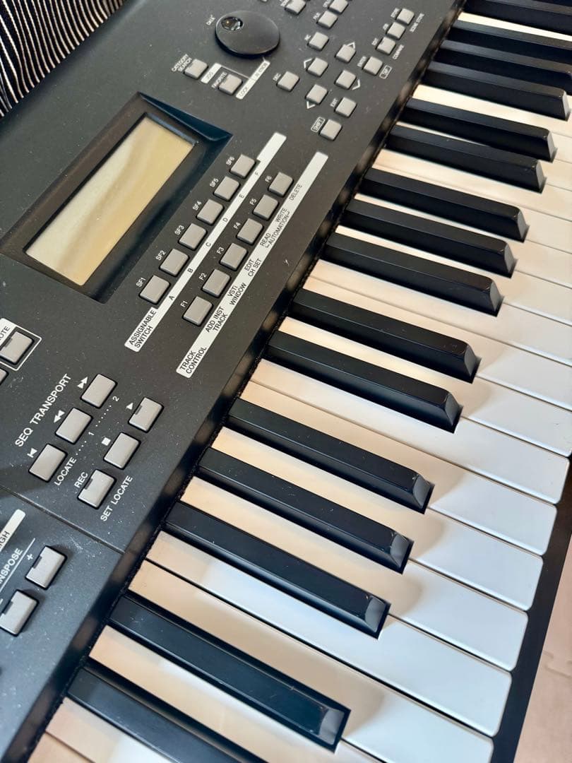 Yamaha MOXF8 シンセサイザー 専用ケース付き