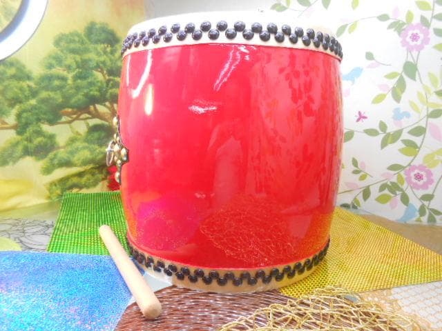 新品未使用(送料無料)26.980円　エイサー大太鼓36cm*40cmバチ付き