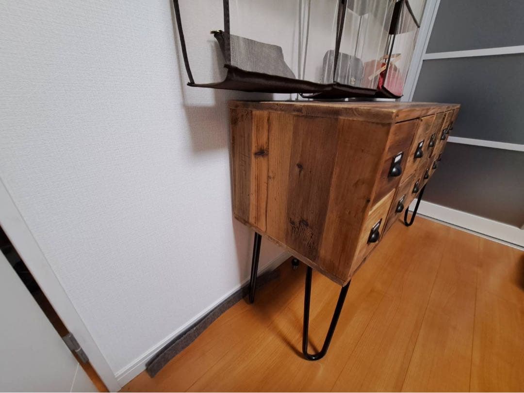 木製12引き出しの収納家具