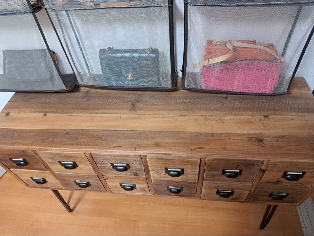 木製12引き出しの収納家具