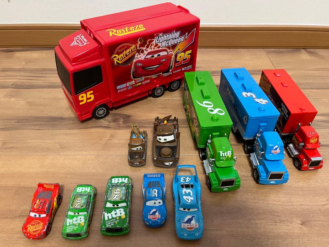 まとめ売り　カーズ　おもちゃ　コンボイ　トレーラー　マック　トミカ　タカラトミー