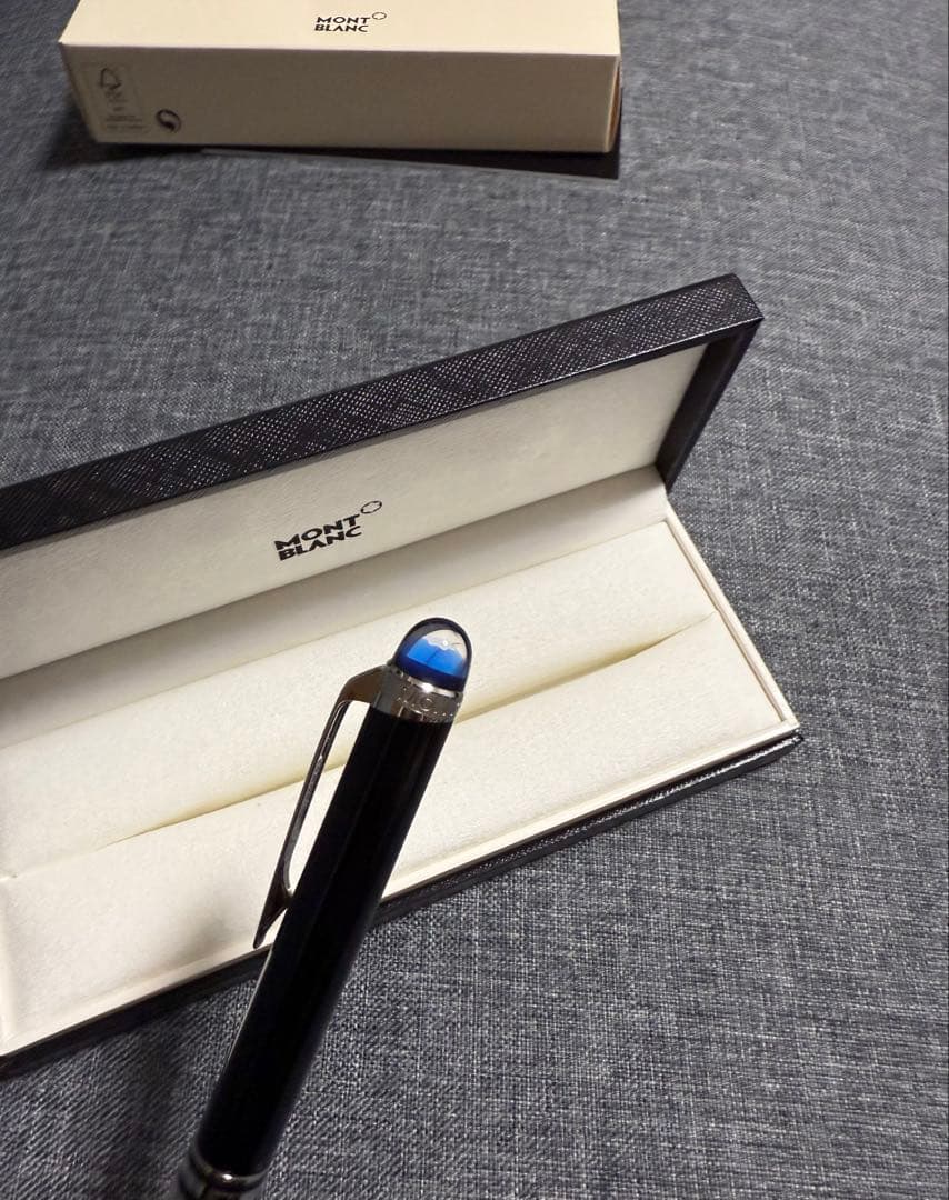K*e様 【箱、証明書付】MONTBLANC ボールペン スターウォーカー
