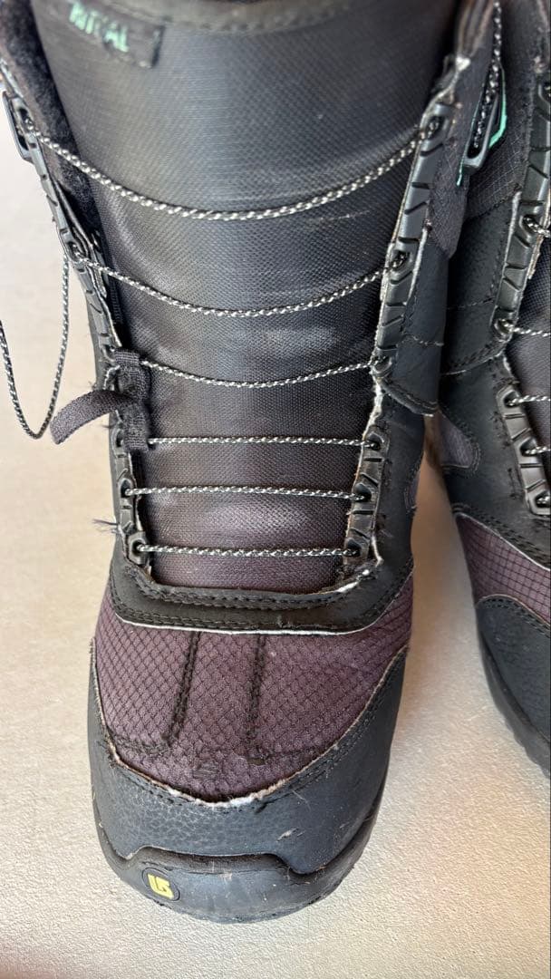 バートン　BURTON RITUAL 25.5 スノーボードブーツ 女性用 黒