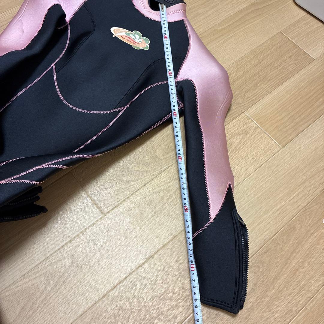 World Dive ウェットスーツ　フルスーツ 黒とピンク