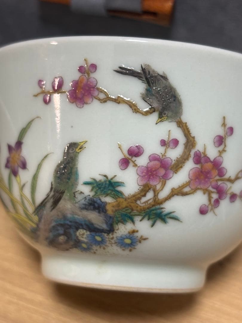 中国清時代　花鳥文茶碗 盃 粉彩　琺瑯彩　雍正年製在銘 官窯 2個セット（秋冬）