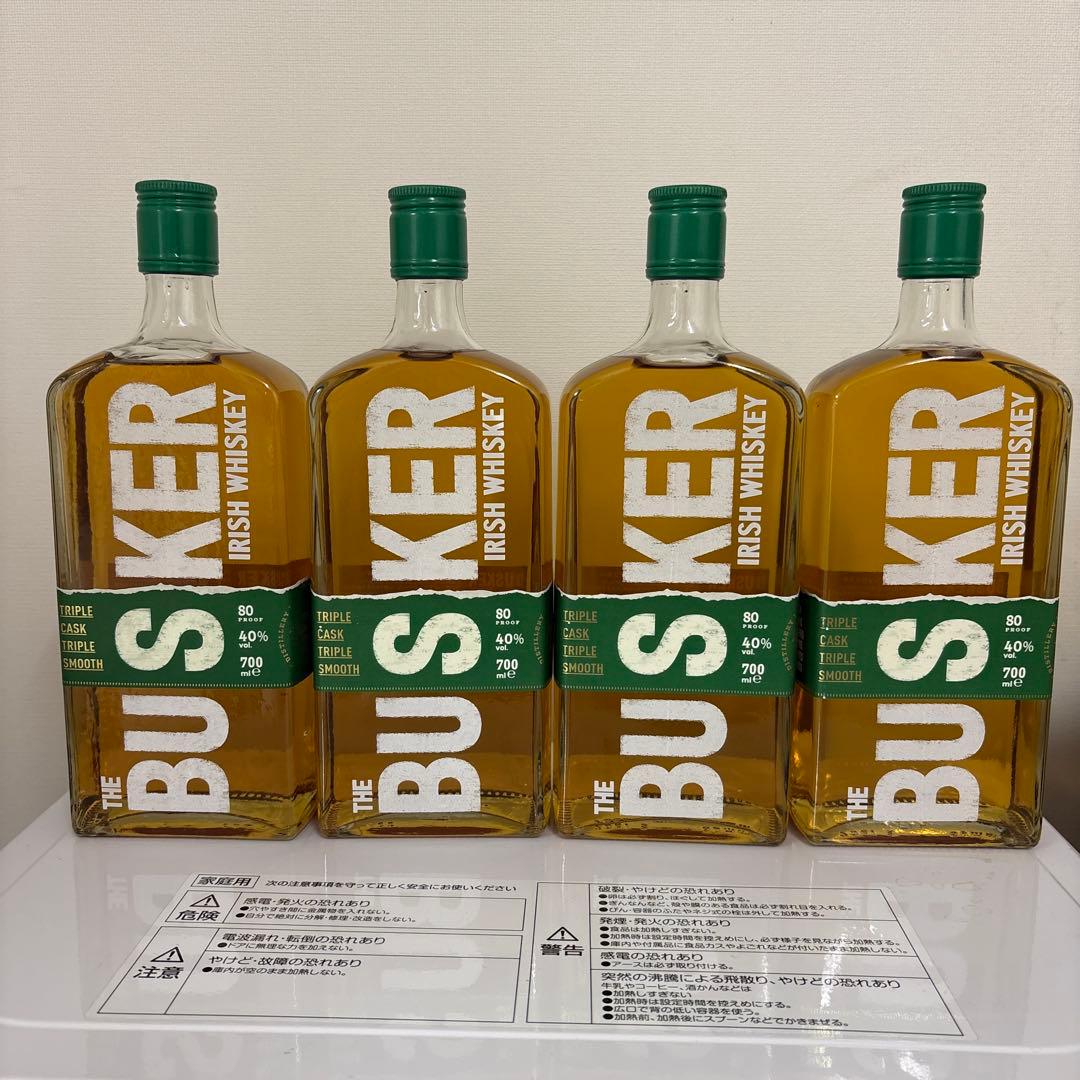 ●4本セット★THE BUSKER アイリッシュウイスキー 700ml 40%