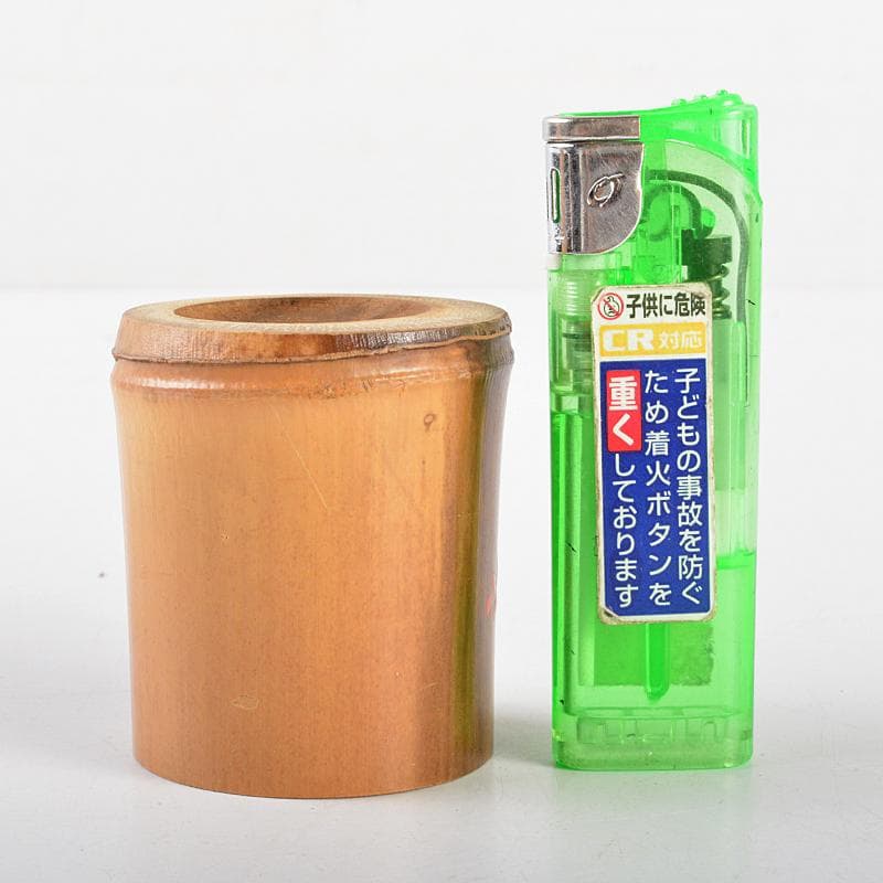 竹器師　黒田宗傳作　竹蓋置　表千家十二代堀内宗完(兼中斎)極め箱　M　R5387