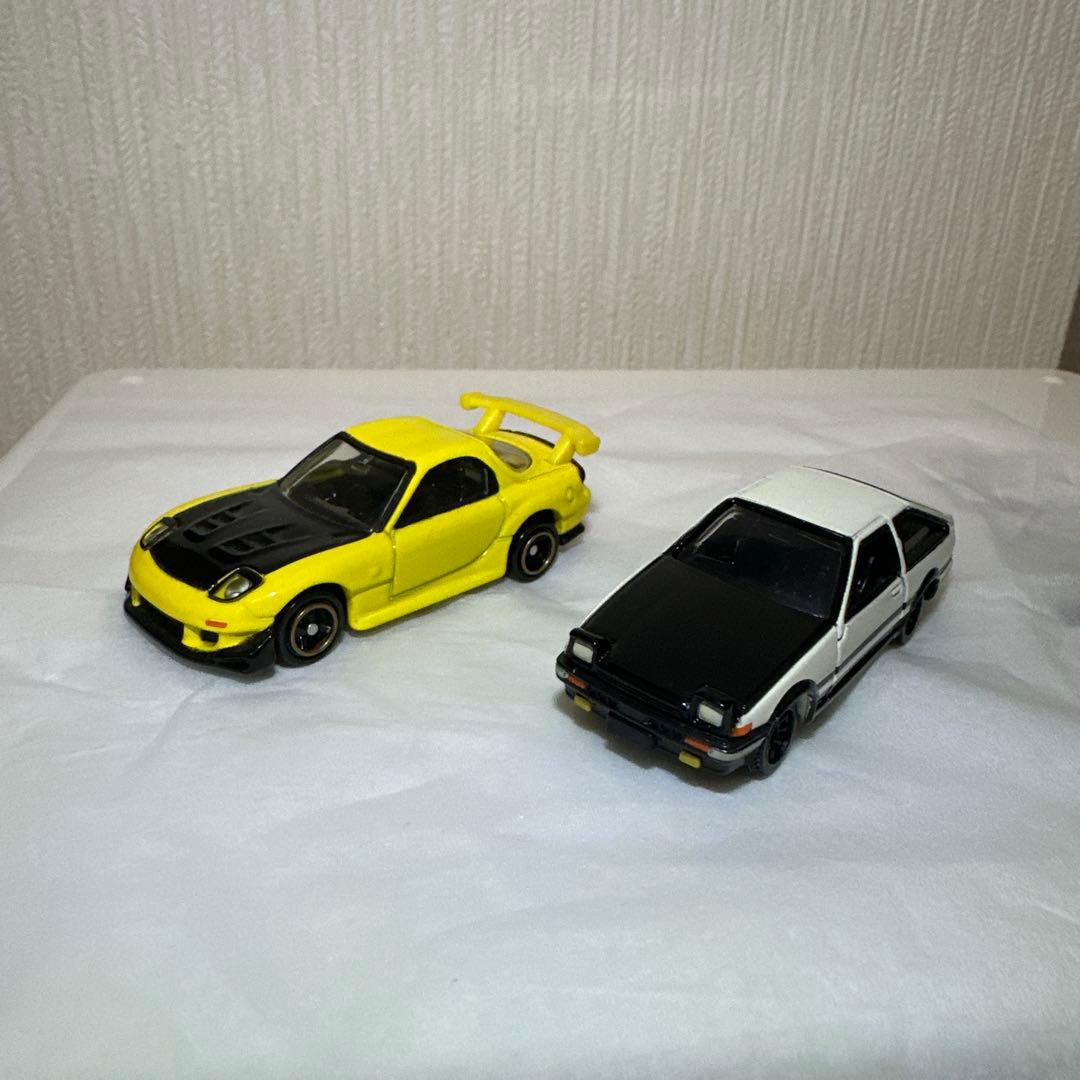 ドリームトミカ 頭文字D ファイナルバトル仕様RX7とAE86のセット