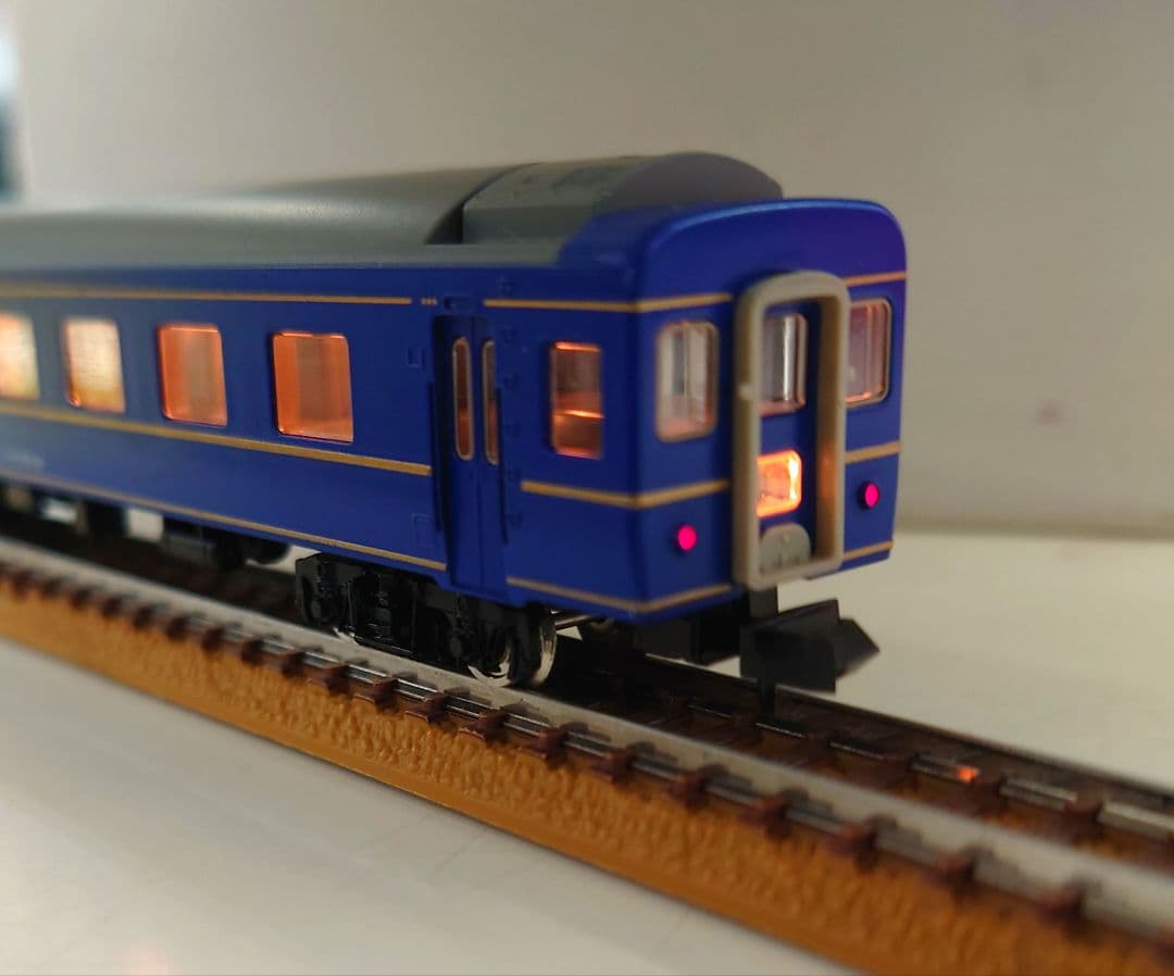 ★★★【客車2両室内灯装備】TOMIX　92080 JR EF65ブルートレイン