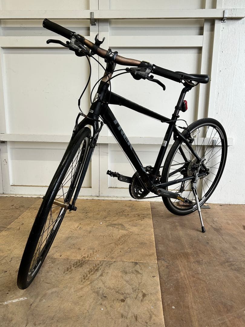 【カーボン】TREK クロスバイク SHIMANO 27段 トレック シマノ