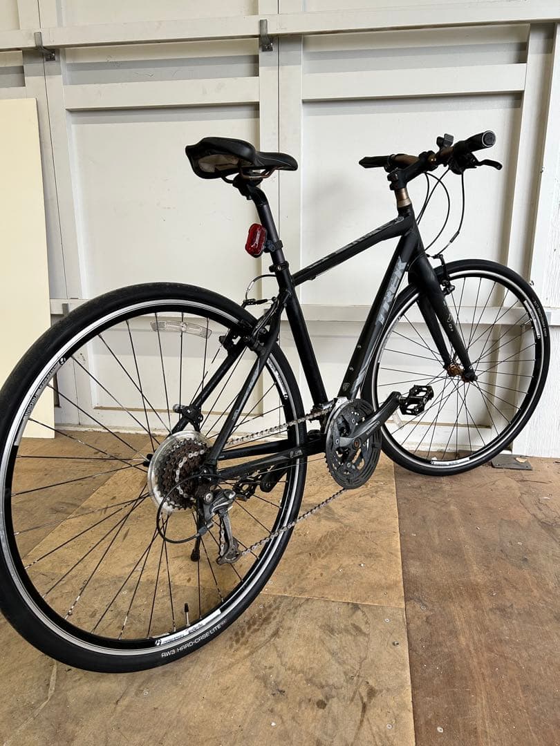 【カーボン】TREK クロスバイク SHIMANO 27段 トレック シマノ