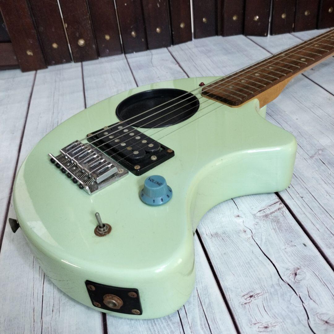 Fernandes エレキギター 薄緑